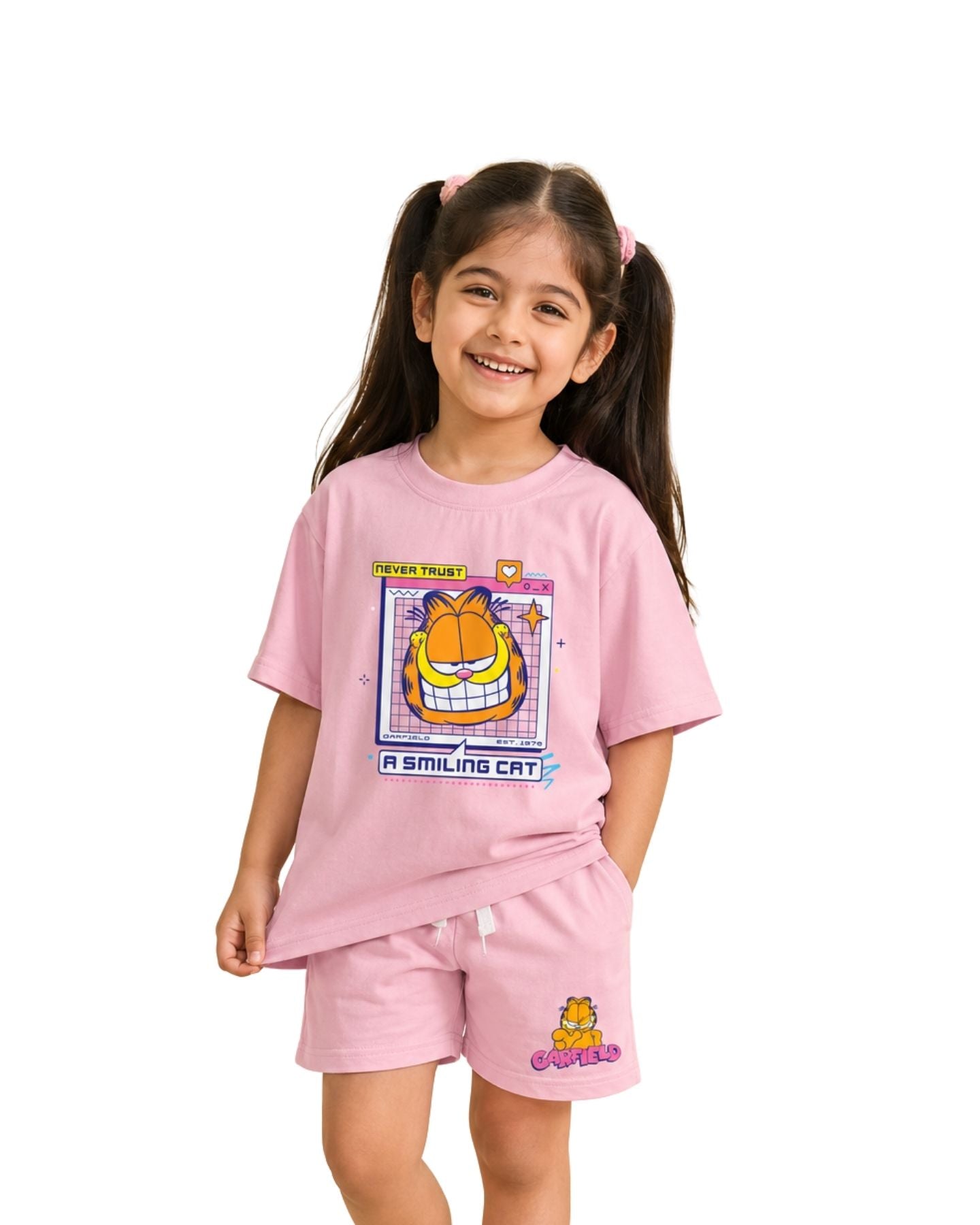 Garfield Smiling Cat Graphic Printed Cotton T-Shirt & Shorts Set