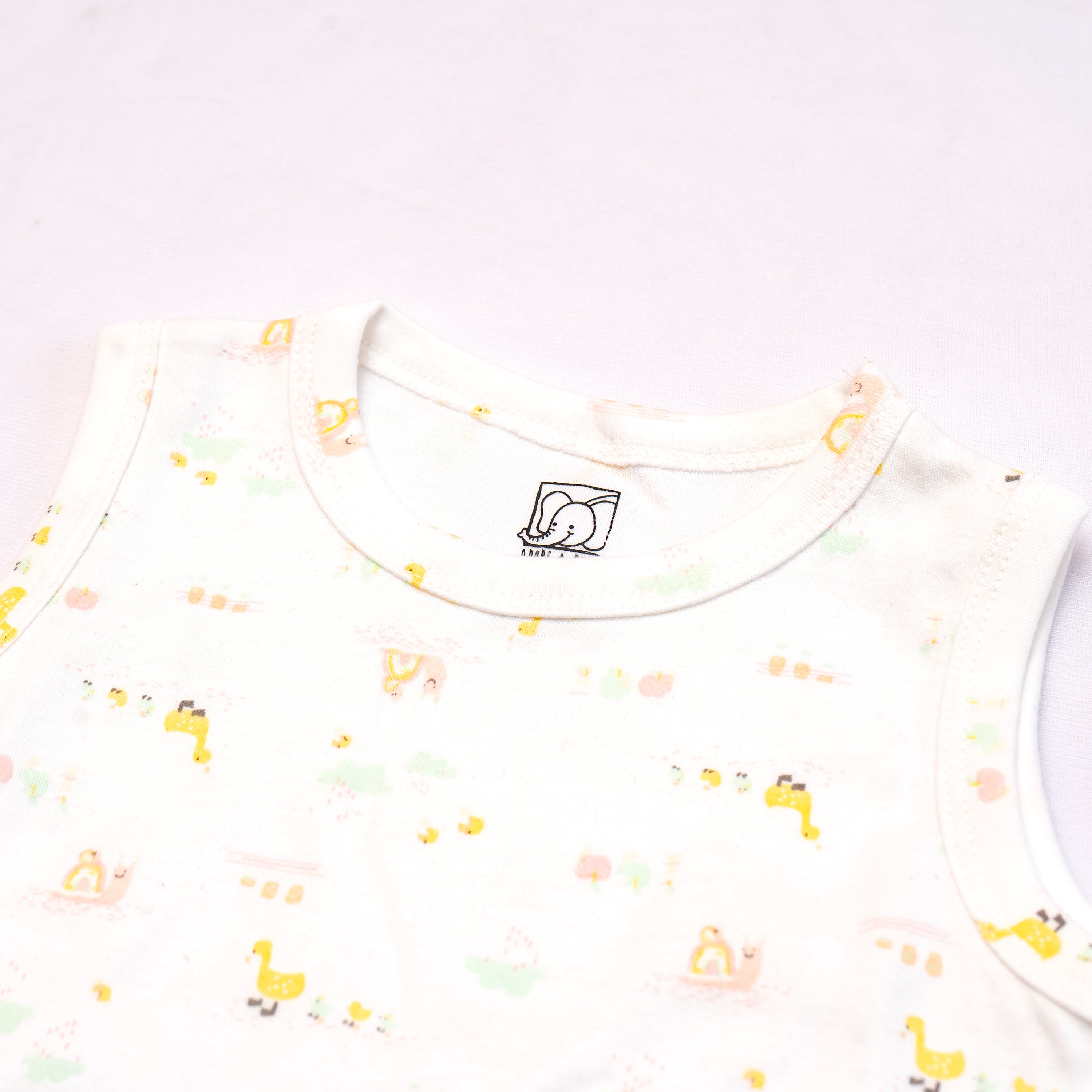 Kids White Duck Printed Lounge Wear