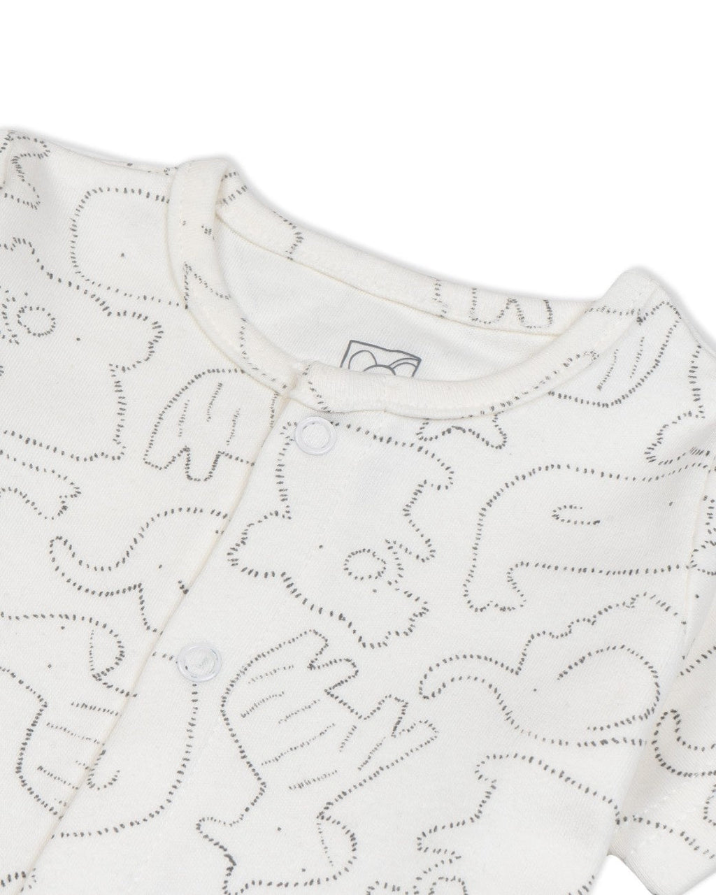 animals silhoutte baby night dress closeup