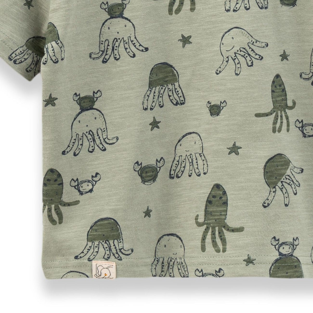 jelly fish printed cotton baby pyjama set clsoeup