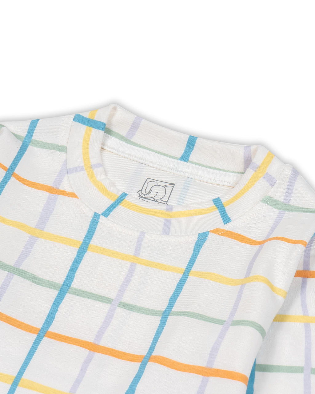 checked kids full sleeve kids tshirt pyjama closeup