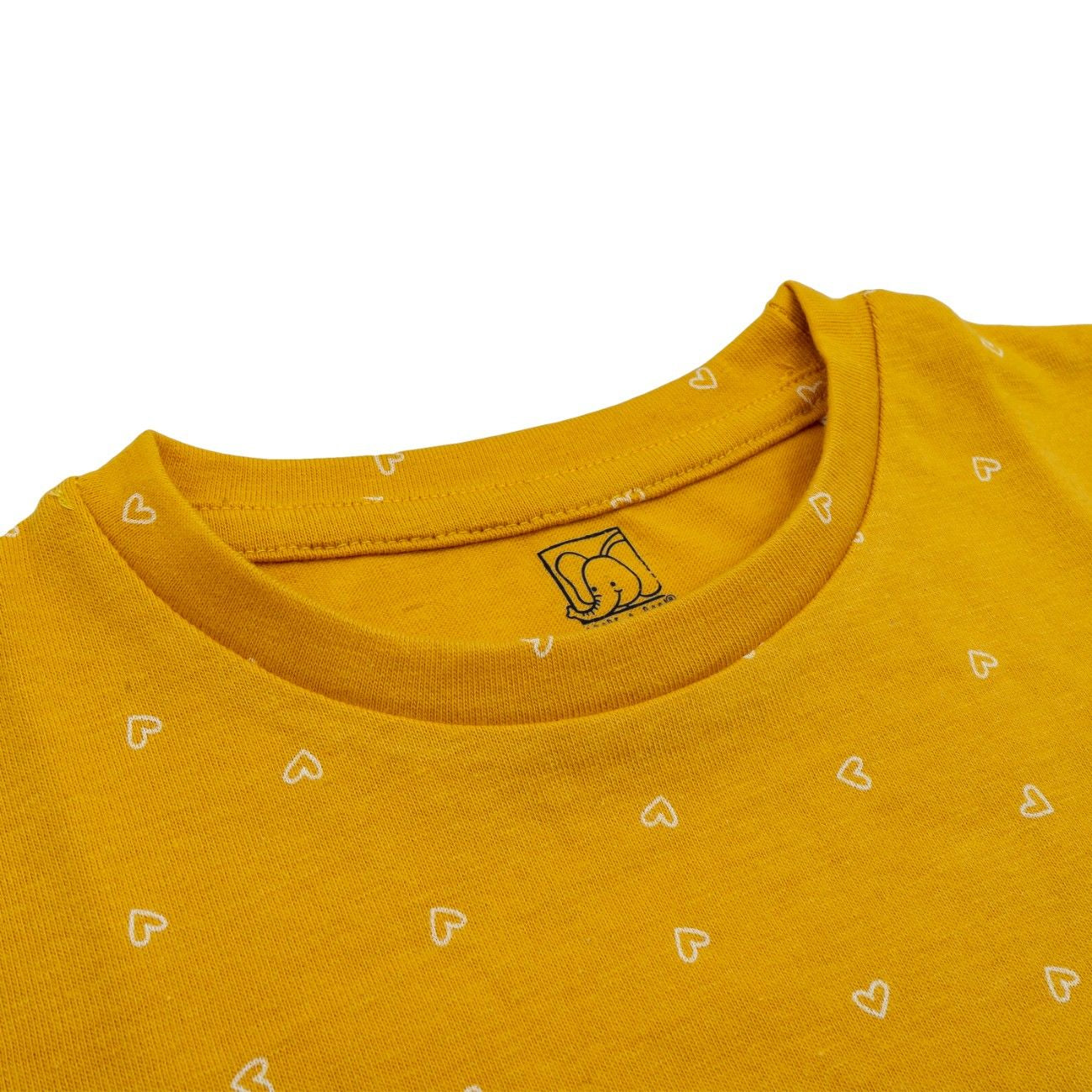 heartin printed cotton baby tshirt shorts set closeup